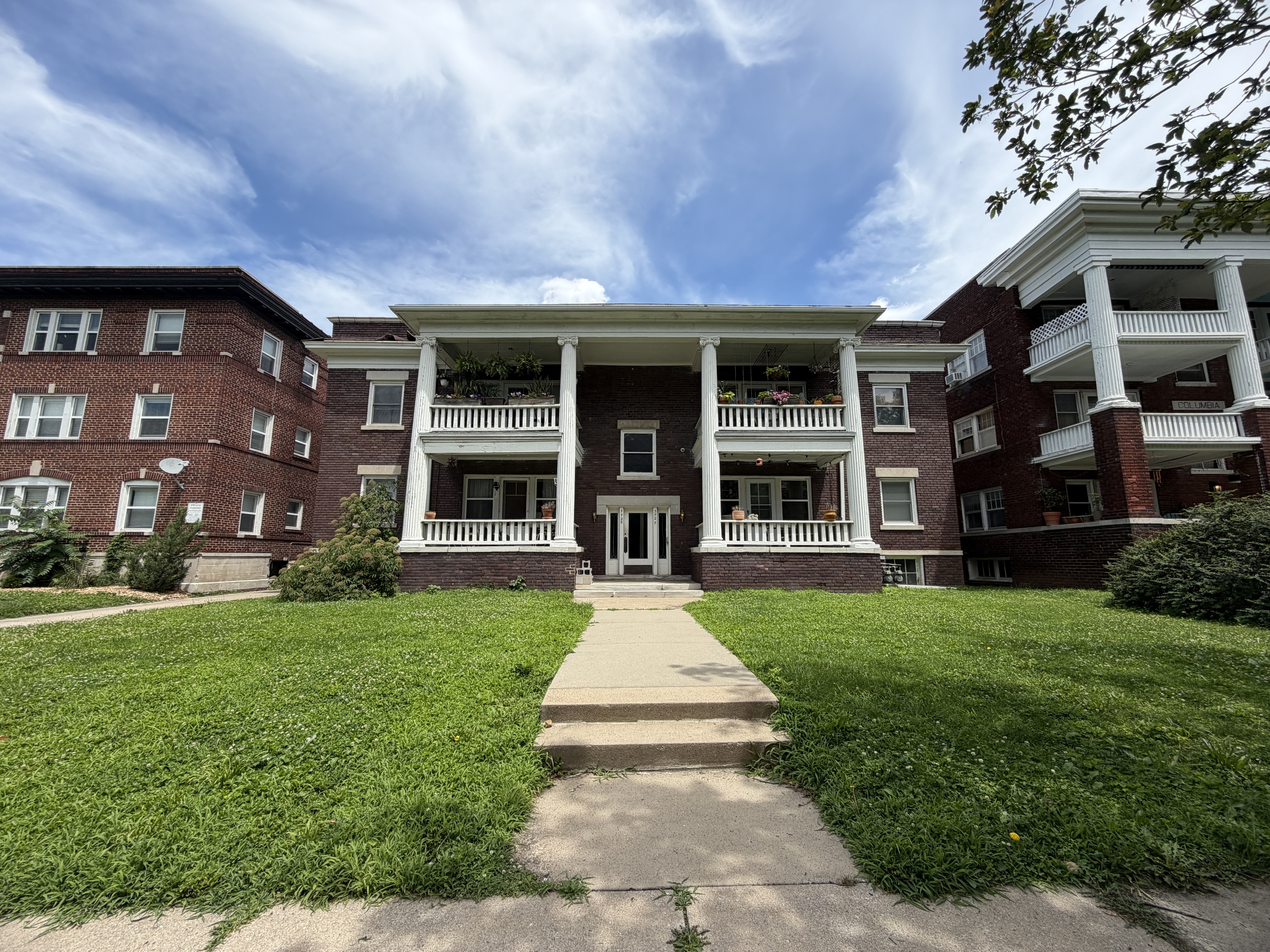 Property thumbnail image